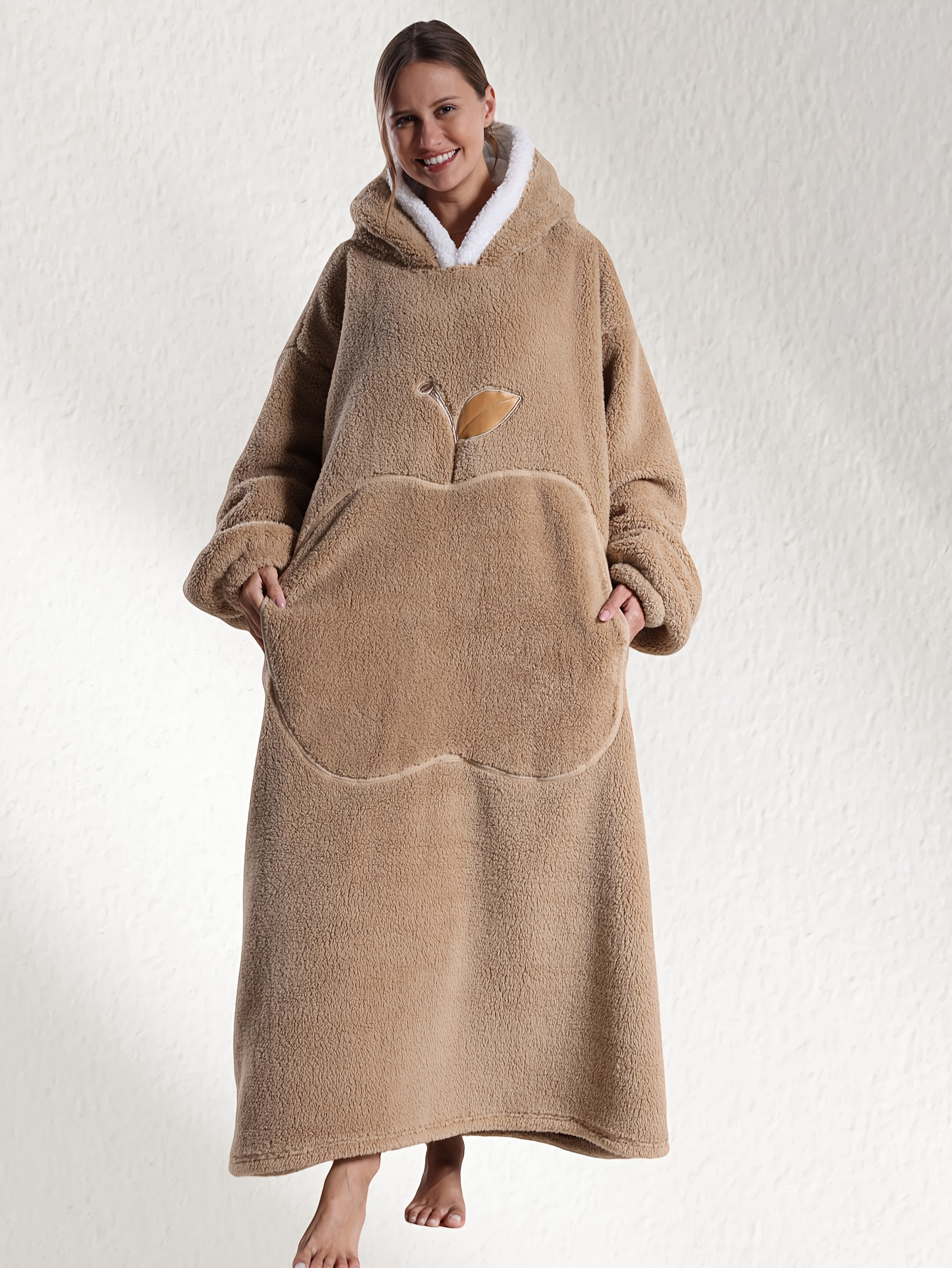 بطانية هودي قابلة للارتداء